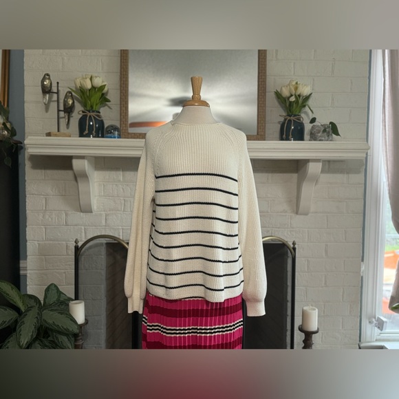 Lilla P Striped Rib Raglan Sweater - size XL - Picture 4 of 10